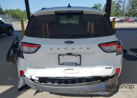 2021 Ford Escape Titanium Hybrid from USA, damaged, VIN 1FMCU9DZ5MUA27459